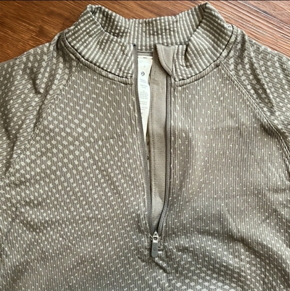 NWOT Lululemon Rest Less Cropped Half Zip Long Sleeve - Picture 2 of 7